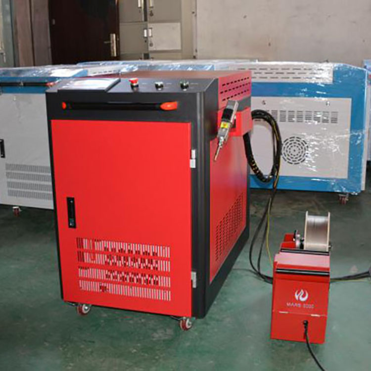 1000w CNC လက်ကိုင်ဖိုင်ဘာလေဆာဂဟေဆော်စက်